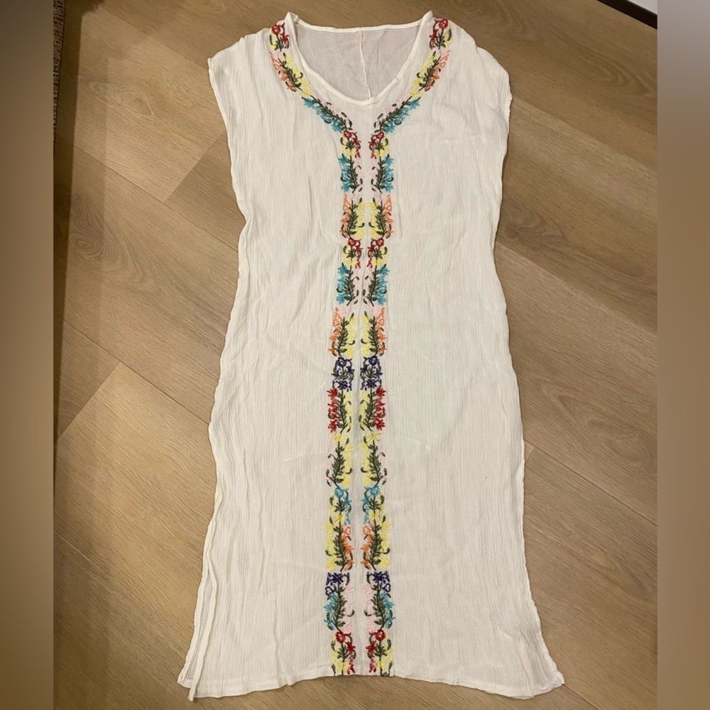 Embroidered Floral Gauzy White Sleeveless Swim Cover Up One Size
